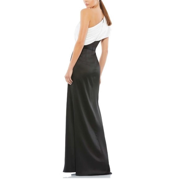 Mac Duggal Two Toned One Shoulder Satin Gown Size 4 NWT - Picture 3 of 7